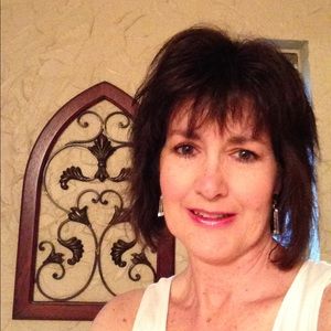 Meet your Posher, Diane